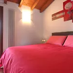 Bella House Апартаменты Castelcucco
